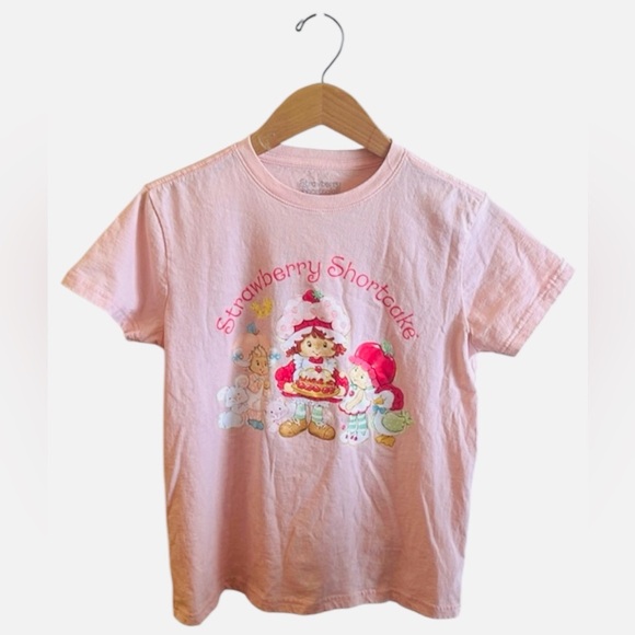 Strawberry Shortcake Tops - Strawberry Shortcake Short Sleeve Graphic Tee Pink Womens Size Small